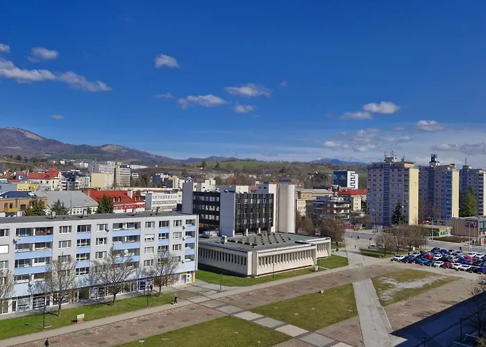 Lux 1960 באנסקה ביסטריצה